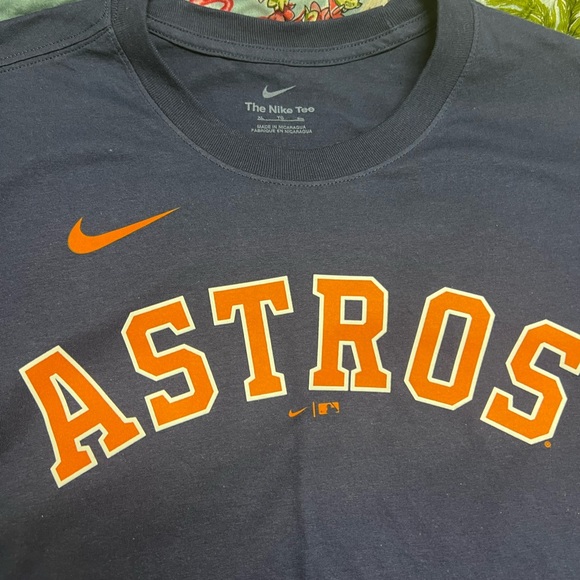 Official mlb Jose Altuve Houston Astros tshirt - Picture 3 of 4